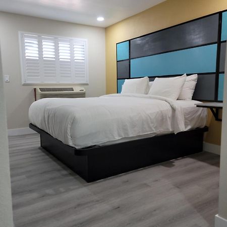 Quality Inn Victorville - Hesperia I-15 Eksteriør bilde