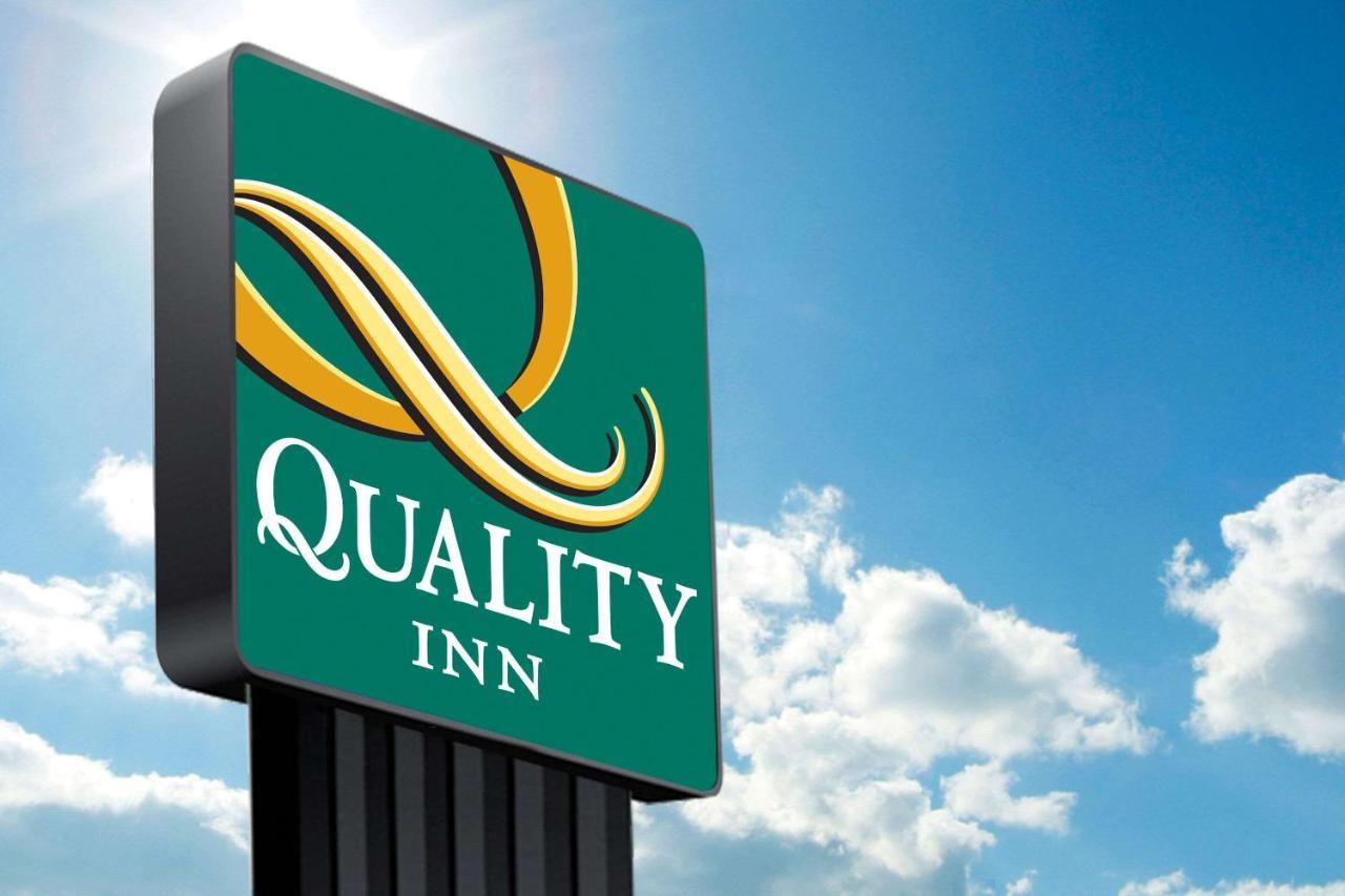 Quality Inn Victorville - Hesperia I-15 Eksteriør bilde